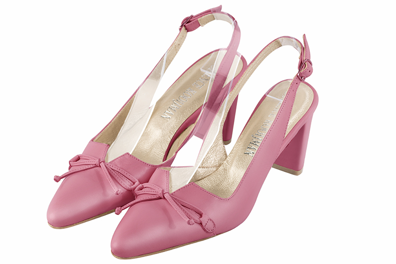 Carnation pink women's open back shoes, with a knot. Tapered toe. Medium comma heels. Front view - Florence KOOIJMAN
